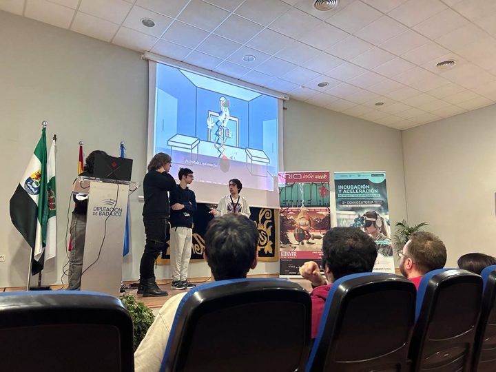 Presentación de un juego en el escenario